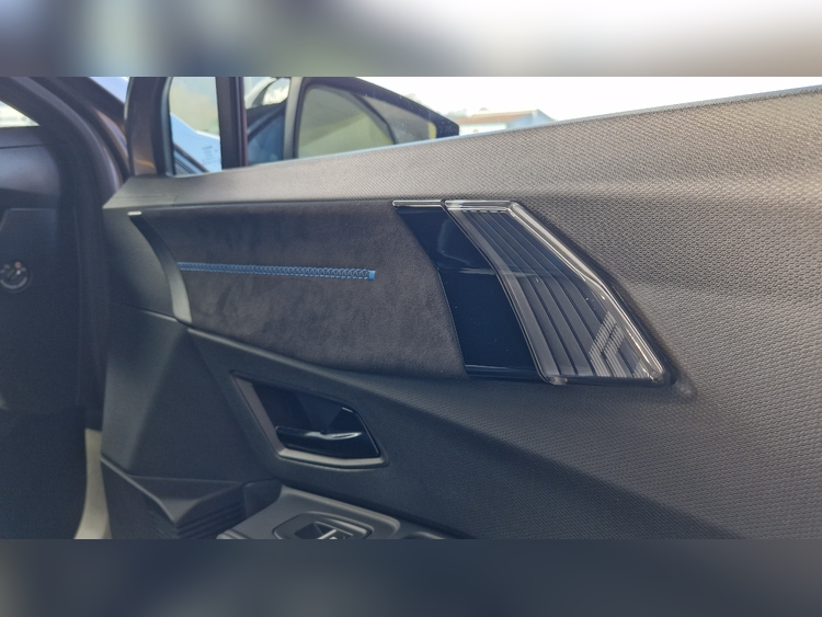 Renault Clio  foto 11