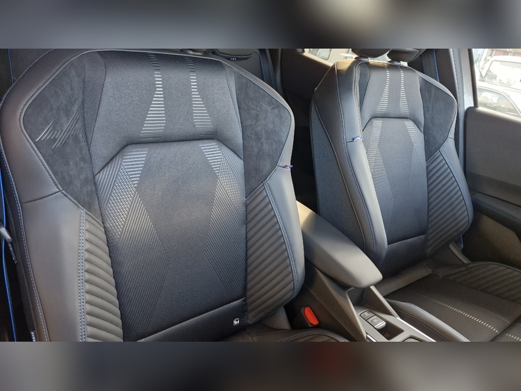 Renault Clio  foto 14