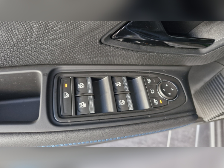 Renault Clio  foto 20